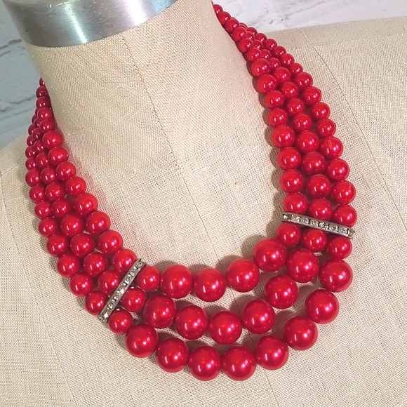 Kosmos Costume Jewelry Cranberry Blood Red Faux Pearl Three Strand Rhinestone - Picture 5 of 17